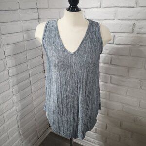 Amana Made in Mexico Ladies Size Small Grey Tunic Length Sleeveless Tank top